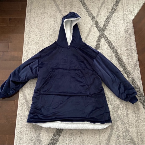 Other - NWOT The Oodie Kids Hoodie Blanket in Navy Blue